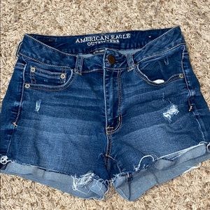 American Eagle Hi-Rise Super Stretch Shortie